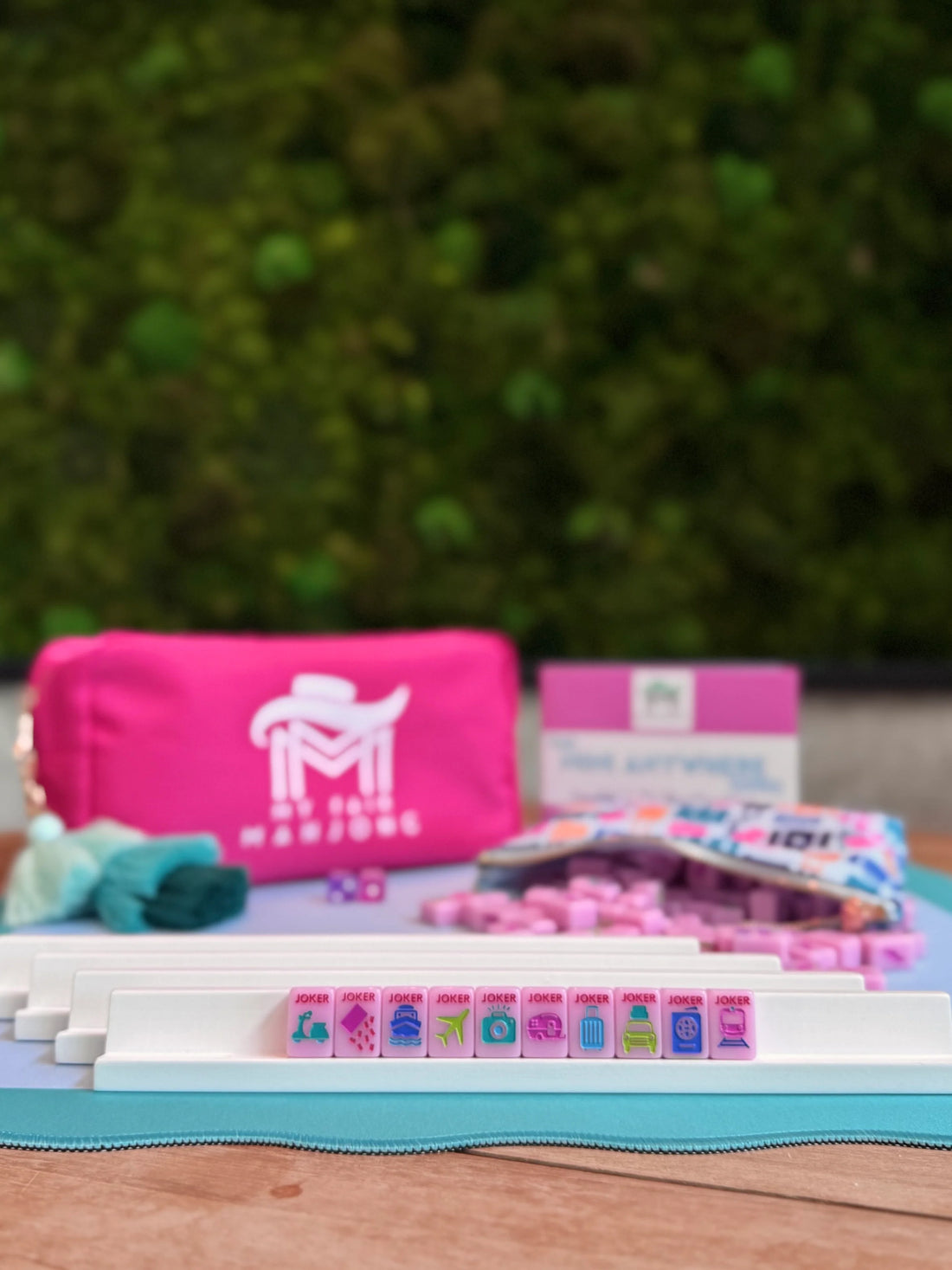 Mini Travel Mahjong Pink Set